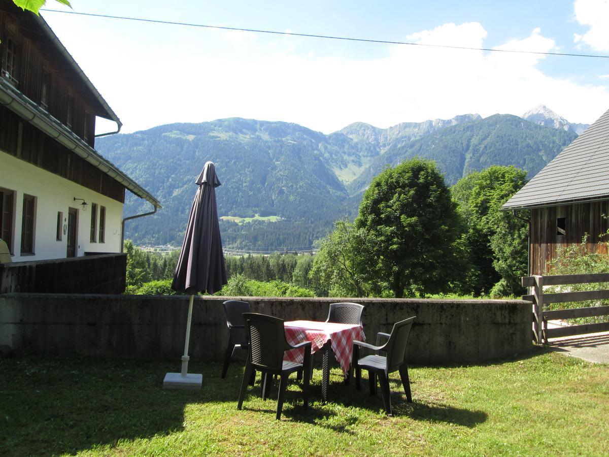 Schloss Manndorf Gaestehaus Kotschach-Mauthen Экстерьер фото